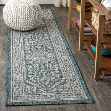 Sinjuri Medallion Textured Weave Indoor/outdoor Runner Rug